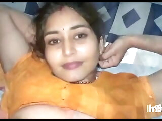 Cunt licking video of Indian hot girl, Indian beautiful Cunt eating by her boyfriend